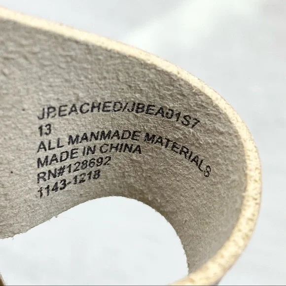 Steve Madden-Metallic Gold Cork Flat Sandals Y13 - Picture 4 of 6